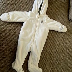 TOMMY HILFIGER sweatpants NWOT 2T